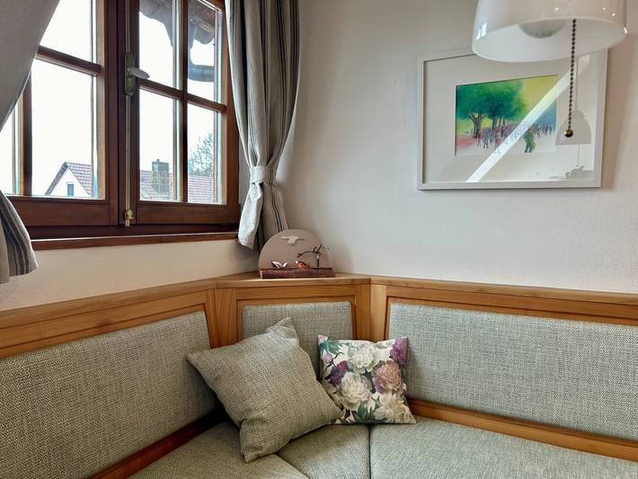 Ganze Wohnung, Ferienwohnung 'Hornauer' mit Bergblick, Wi-Fi und Klimaanlage in Salem, Region Bodensee-Oberschwaben