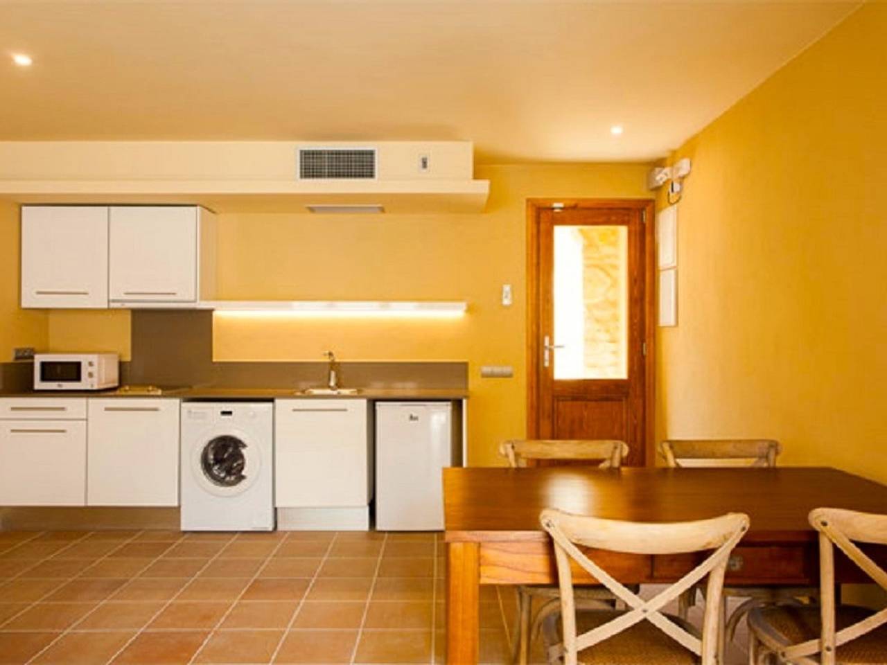 Ganze Wohnung, Moderne Wohnung in Pals, 2 Schlafzimmer, Internet, Klimaanlage in Pals, Costa Brava