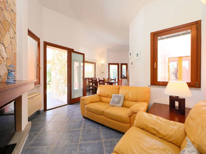 Ferienhaus für 6 Personen, mit Terrasse und Garten in Costa Rei - 3