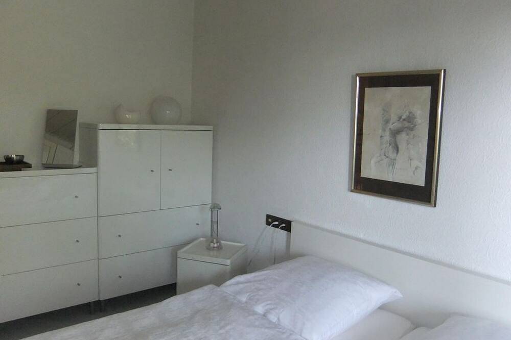 Ganze Wohnung, Ferienwohnung Rheinblick-Andernach - Appartement/Fewo, Bad, Wc, Komfort in Andernach, Osteifel