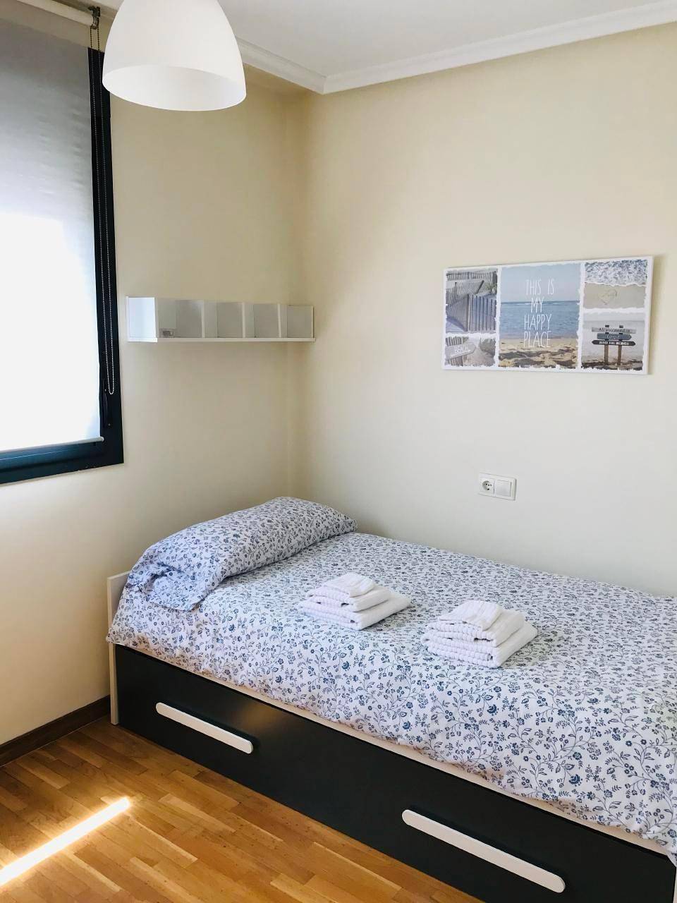 Apartamento vacacional entero, Apartamento de vacaciones con vistas en Luanco in Luanco, Gozón