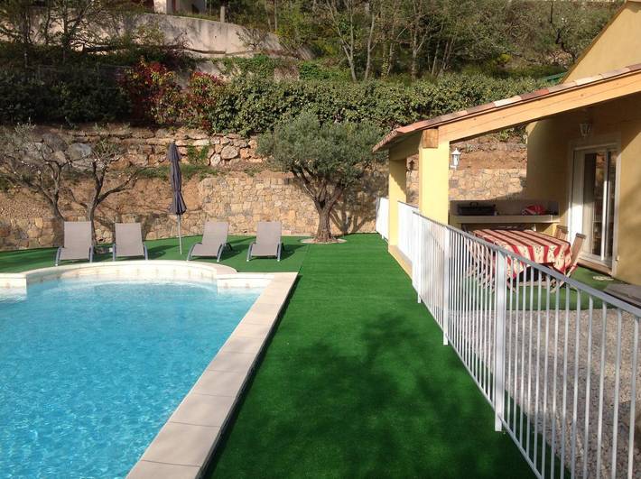 Gîte pour 8 personnes, avec jardin ainsi que piscine et vue dans le Var - 4
