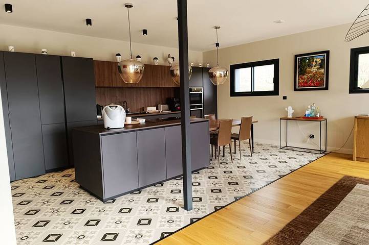 Location de vacances pour 6 personnes, avec piscine à La Roche-Vineuse - 2