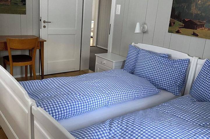 Ganze Wohnung, Chalet Bärgli Appartement/Fewo, Bad, Wc in Kandersteg, Frutigen - Lenk - Adelboden