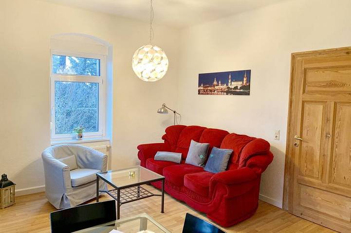 Ferienwohnung für 6 Personen, mit Terrasse und Garten in Cotta