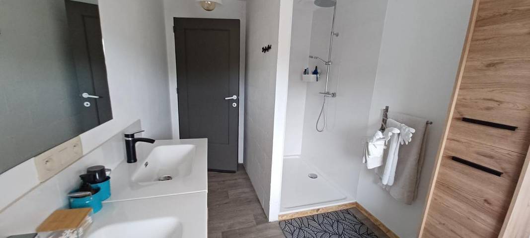 Location de vacances pour 8 personnes, avec jardin, animaux acceptés à Wellin - 2