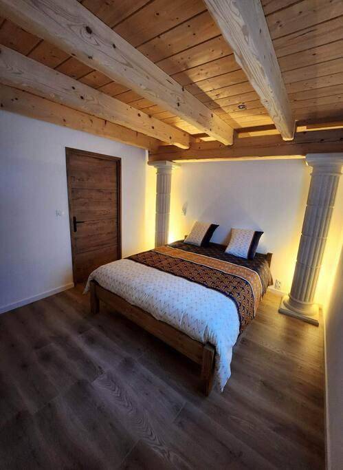 Two-Bedroom House in Mercury, Région d'Albertville