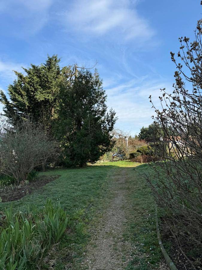 Gîte pour 4 personnes, avec jacuzzi et terrasse, animaux acceptés à Le Mée-sur-Seine - 2