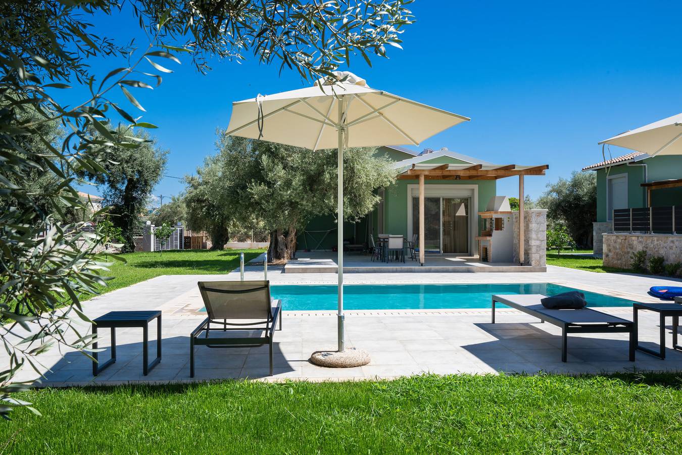 Cosy Halipoma-Tilemahos into Lefkada town & close to Ai Giannis beach in Lefkada Stadt, Griechenland