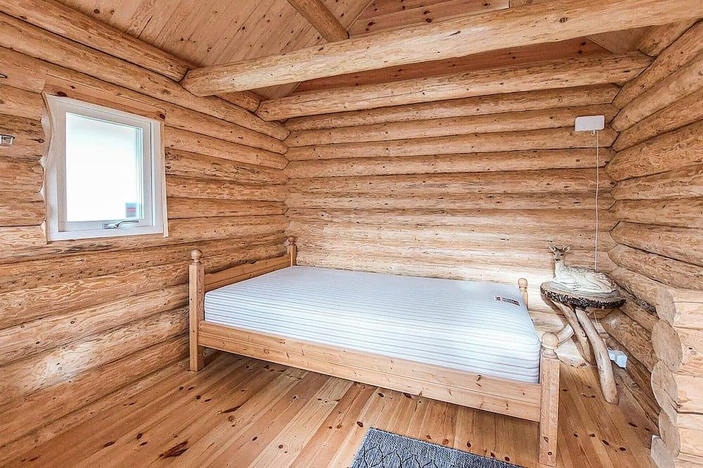 Beautiful home in Bjärnum with Wifi in Hässleholm region