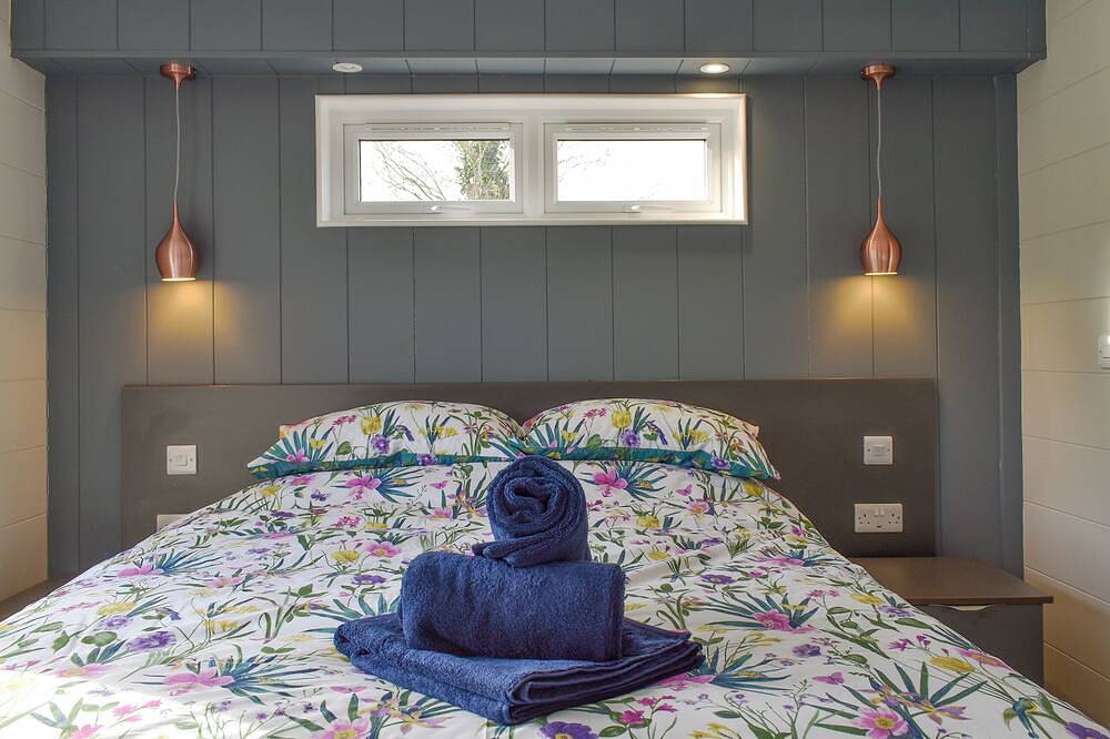 Whitey Top Country Lodge in Dorset