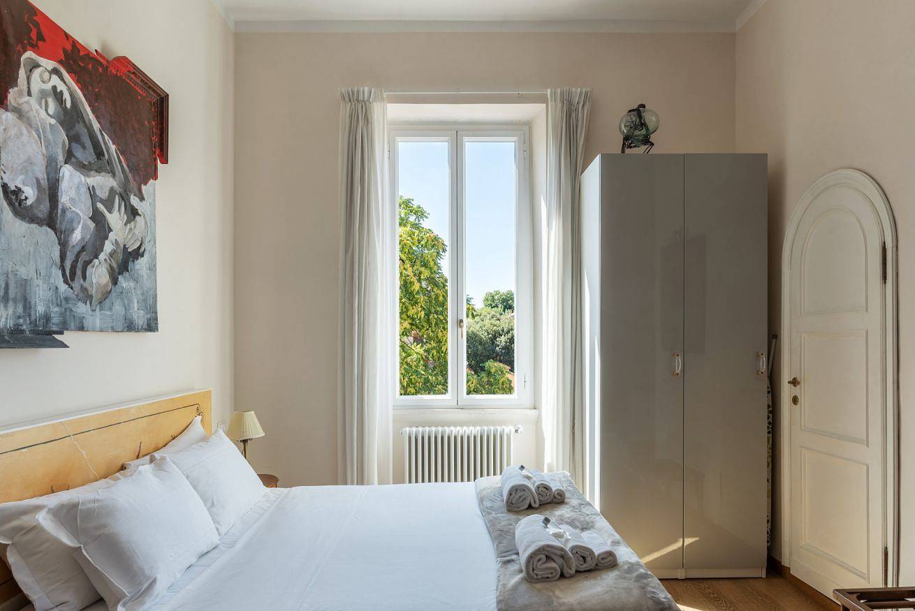 Entire apartment, Sales 82 in Trastevere, Rome