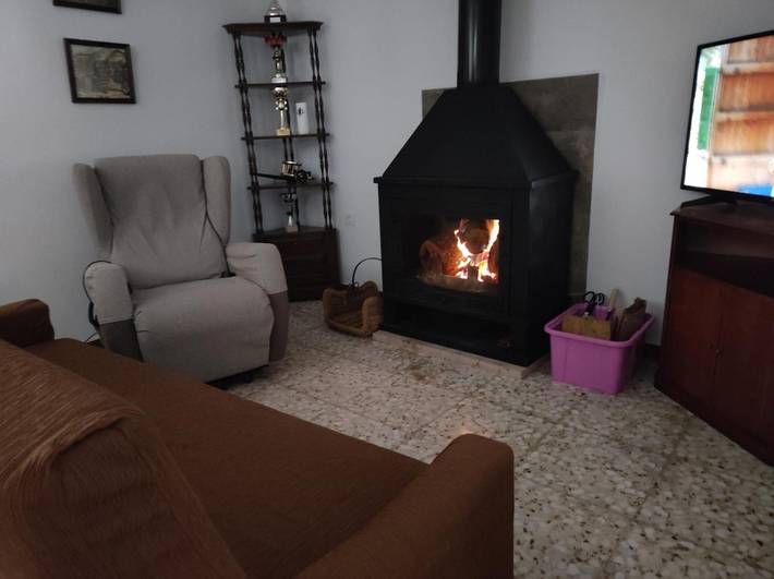 Apartamento de vacaciones para 8 personas, Se admiten mascotas en Sierra Norte de Sevilla