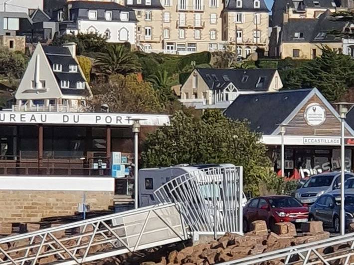 Gîte pour 2 personnes, avec balcon dans Plage Pors Termen Trebeurden - 2