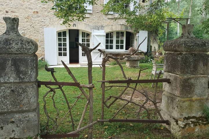 Location de vacances pour 3 personnes, avec jardin à Florimont-Gaumier