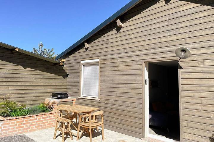 Gîte pour 2 personnes, avec Terrasse et Jardin à Villeny