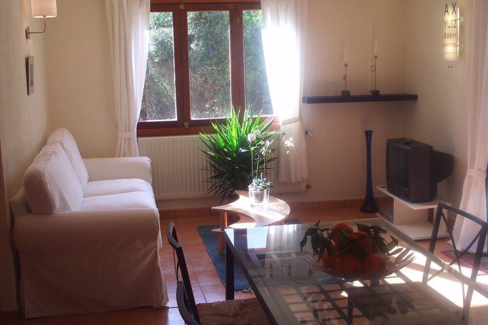 Ganze Wohnung, Schöne Finca 2 Pers, Mitten In Der Natur,Ruhig, Strandnah 7Tqm Grund, Meer, Pool in Cala Mesquida, Capdepera