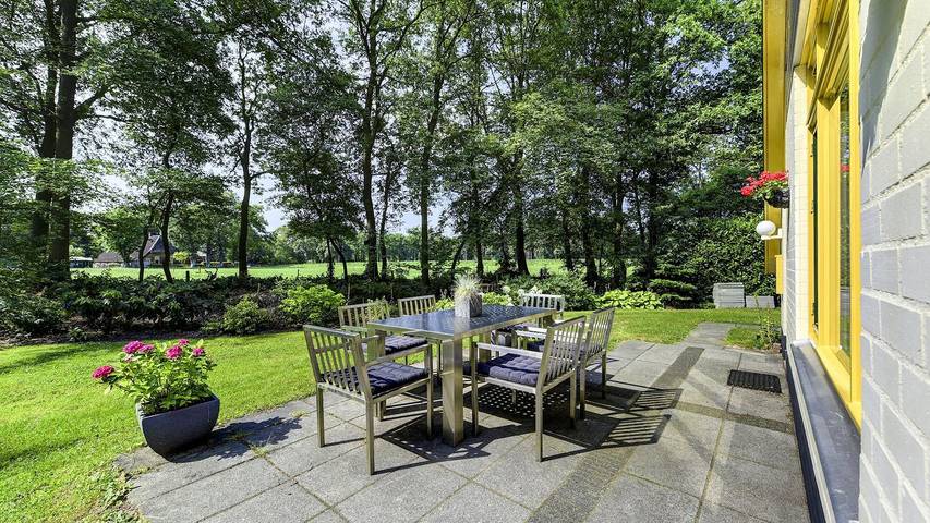 Vakantiehuis voor 2 personen, met tuin en zwembad in Dalfsen