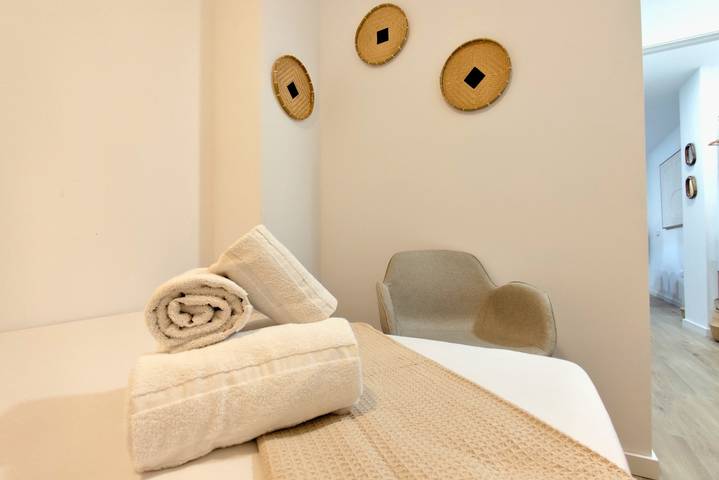 Entire apartment, Travel Habitat Orriols-Torrefiel Apartment in Valencia, Costa de Valencia