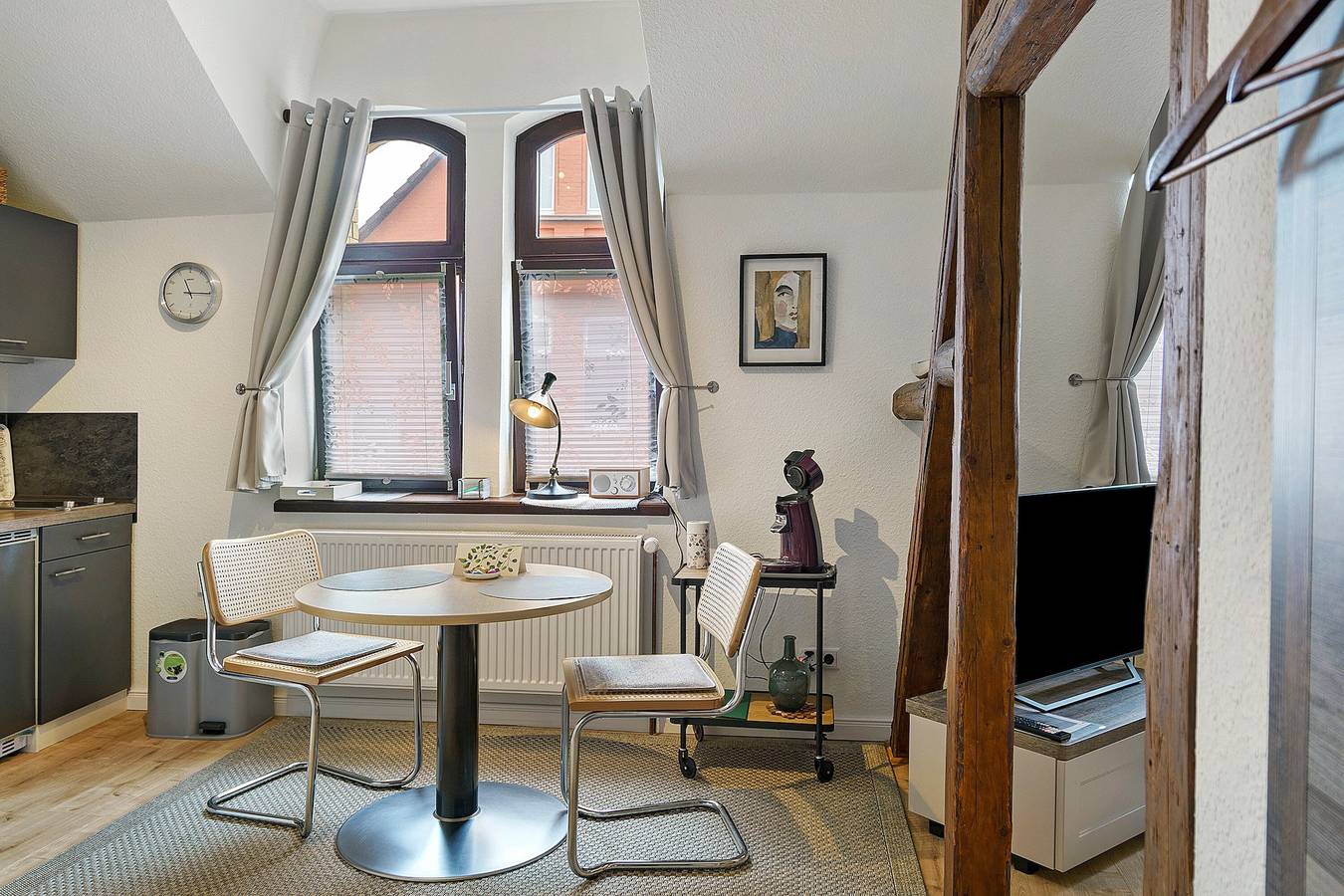 Ganze Wohnung, Apartment „Montreux Für 2 Personen 26 m²“ mit Wlan in Höxter, Kreis Höxter