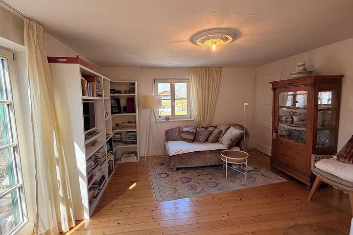 Ganze Wohnung, Charmante Ferienwohnung nahe Kloster Andechs und Ammersee in Andechs, Ammersee