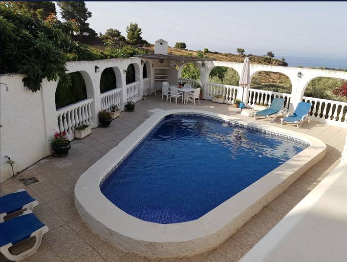 Villa 'Acebo' mit Meerblick, Wi-Fi und Klimaanlage in Nerja, Cordillera Penibética