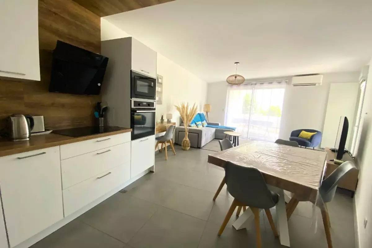 Appartement entier, Appartements pour 4 Personnes in Castelnau-le-Lez, Côte d'Améthyste
