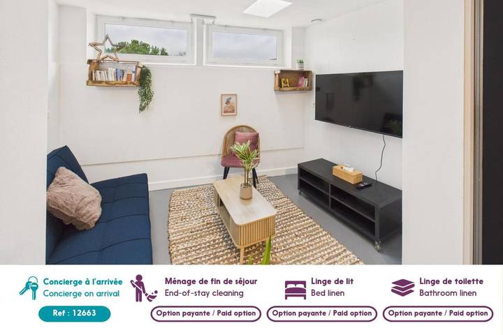 Location de vacances pour 8 personnes, avec piscine ainsi que jardin et vue, animaux acceptés à La Dornac - 3