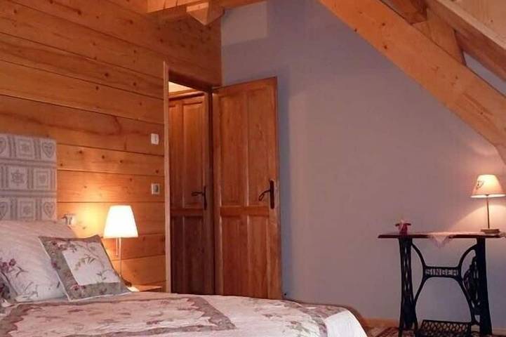 Gîte pour 4 personnes, avec balcon et jardin à Bun - 4