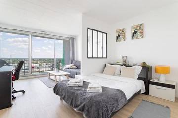 Gîte pour 3 personnes, avec vue et terrasse à Mons-en-Barœul