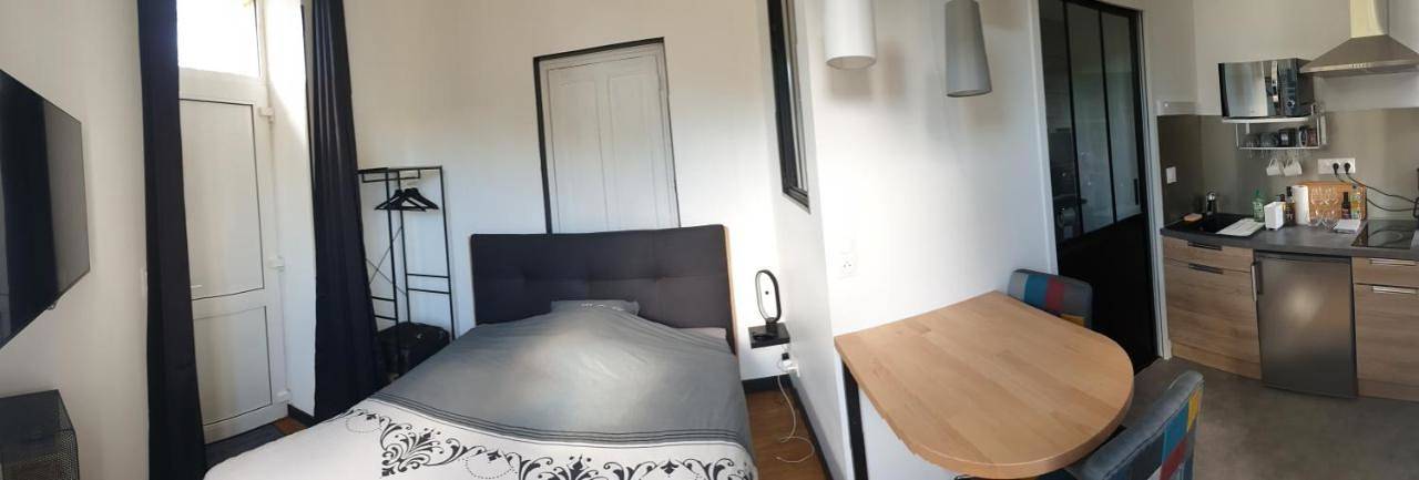 Gîte pour 2 personnes, avec jardin et piscine à Chaumont - 2