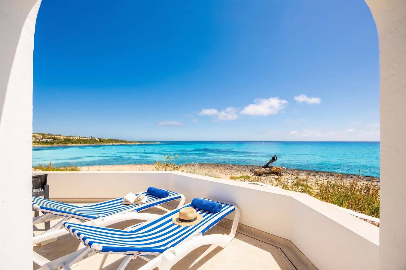 Voramar Waterfront in Punta Prima, Sant Lluís
