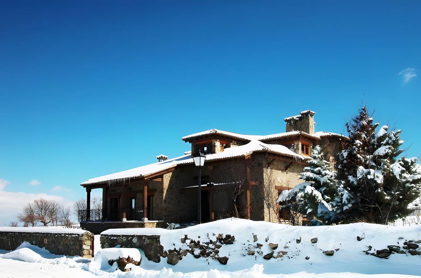 Casa Rural 'Punta Me Mansion De Gallegos' con Vistas a la Montaña, Piscina Privada y Wi-Fi in Gallegos , Provincia de Segovia