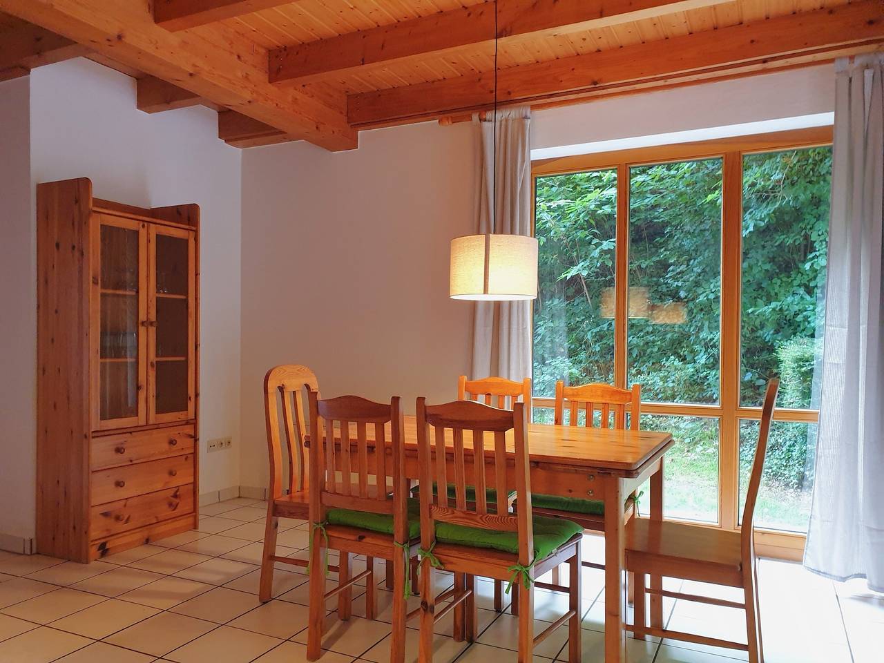 Haus 9 Natur Ferienpark, Wlan, Kostenfreier Parkplatz, Grillen auf der Terrasse. Schöne Familienzeit! in Nieheim, Kreis Höxter
