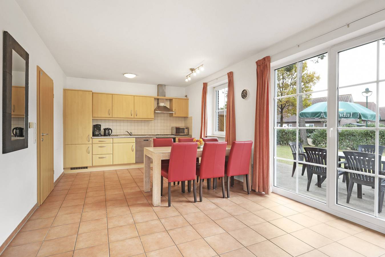 Bungalow für 6 Personen mit Balkon/Terrasse in Molbergen, Oldenburger Münsterland