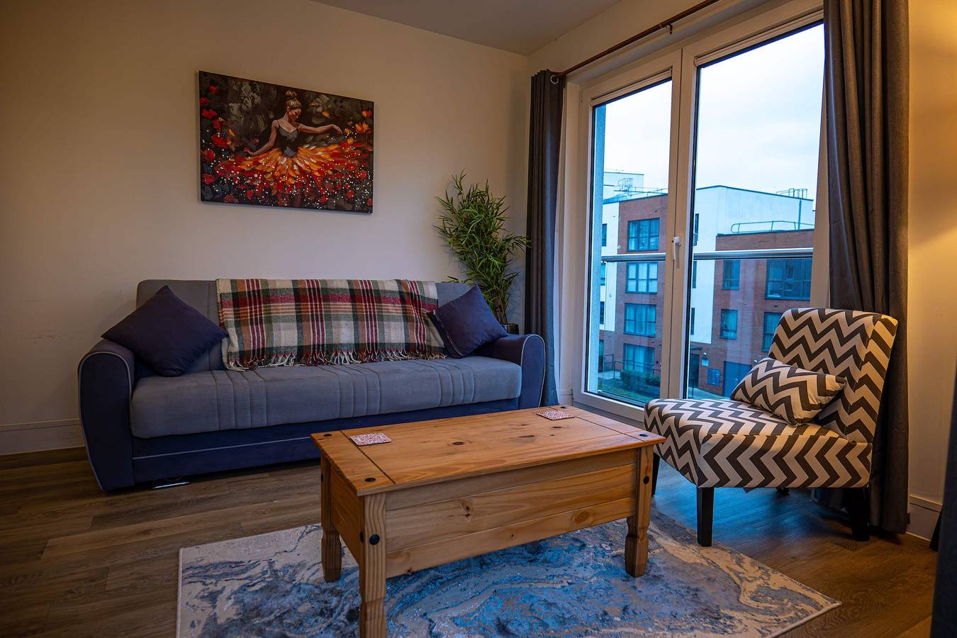 Ganze Wohnung, Convenient 2 Bedroom Apartment in Crawley in Crawley, West Sussex