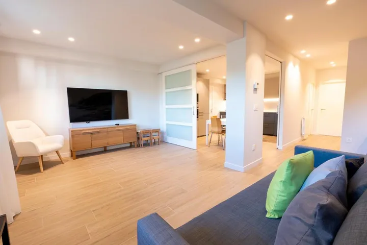 Apartamento de vacaciones para 5 personas, con jardín y vistas - 1