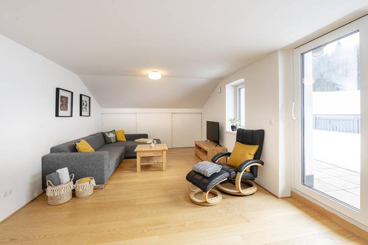 Ferienwohnung für 6 Personen, mit Terrasse im Kleinwalsertal - 3