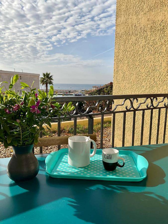 Appartement entier, App'Art Galerie Vue mer in Sausset-les-Pins, Côte méditerranéenne (France)