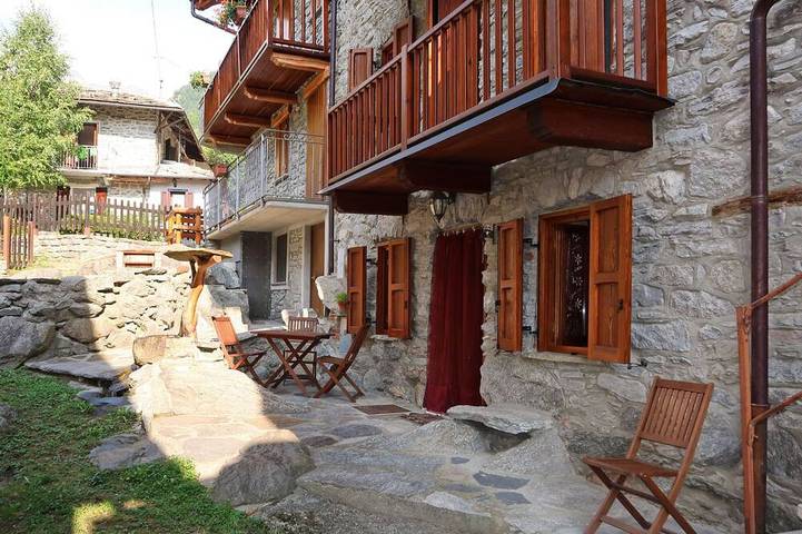 Location de vacances pour 12 personnes, avec Balcon et Sauna à Noasca
