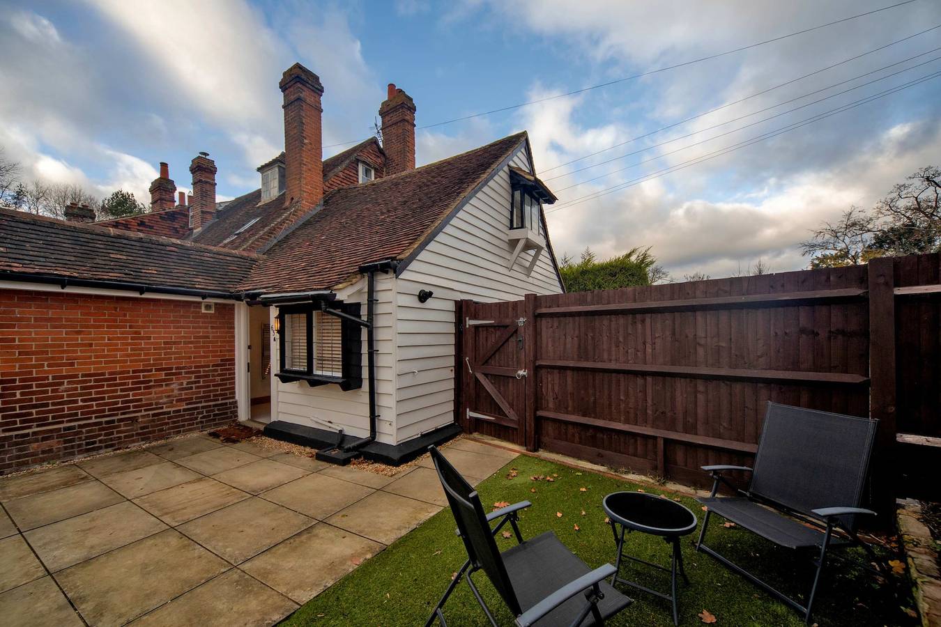 Charming 1 Bedroom Period Cottage in Sevenoaks in Kent