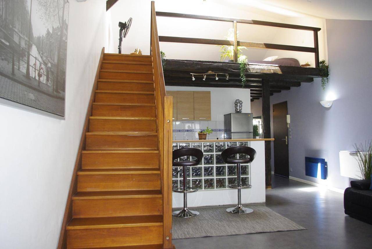 Appartement entier, Two-Bedroom Apartment in Châlons-en-Champagne, Marne