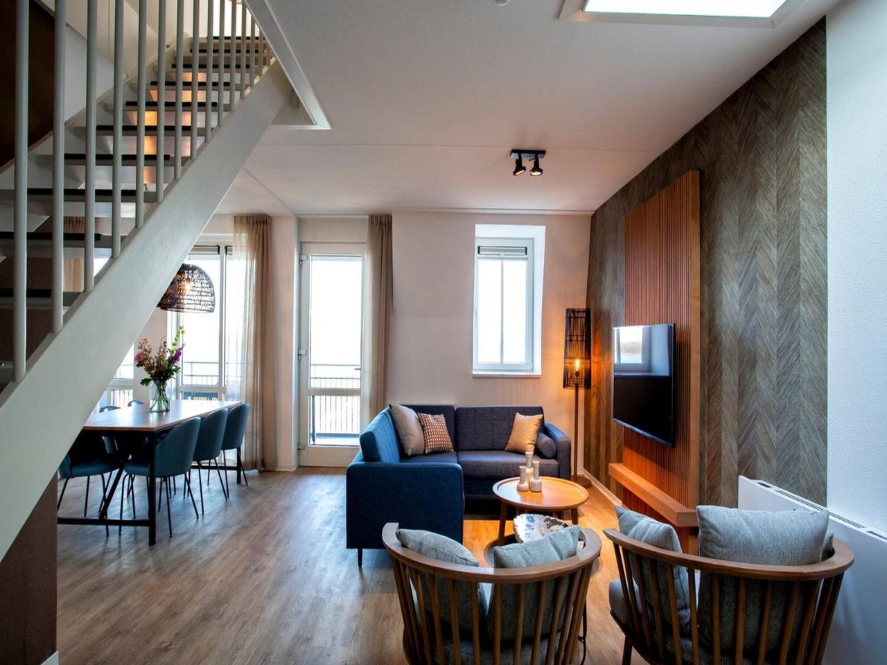 Geheel appartement, Penthouse met uitzicht op het meer, 4p in Thorn in Thorn, Limburg