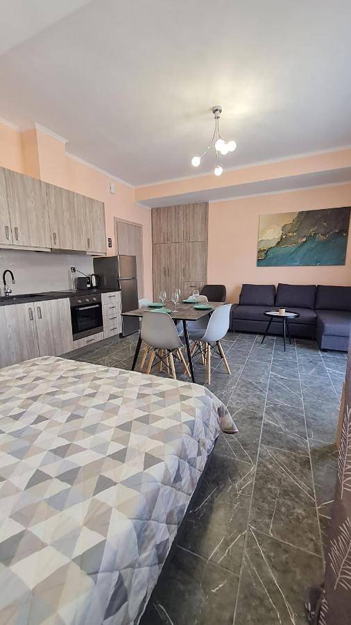 Gîte pour 4 personnes, avec Balcon et Terrasse dans Érétrie