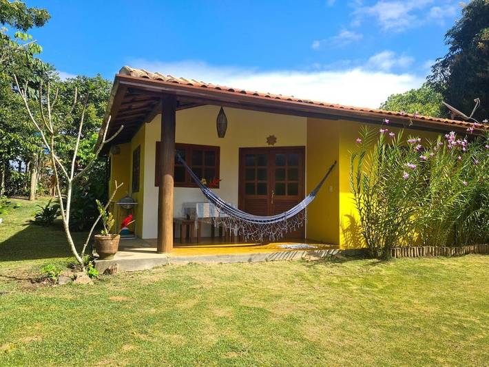 Casas e apartamentos de temporada para 4 pessoas, com vista e balcão e ainda jardim em Itacaré