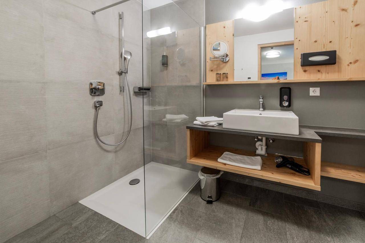 B&B - Rooms&Apartments Oberwiesen in Reischach Südtirol, Bruneck