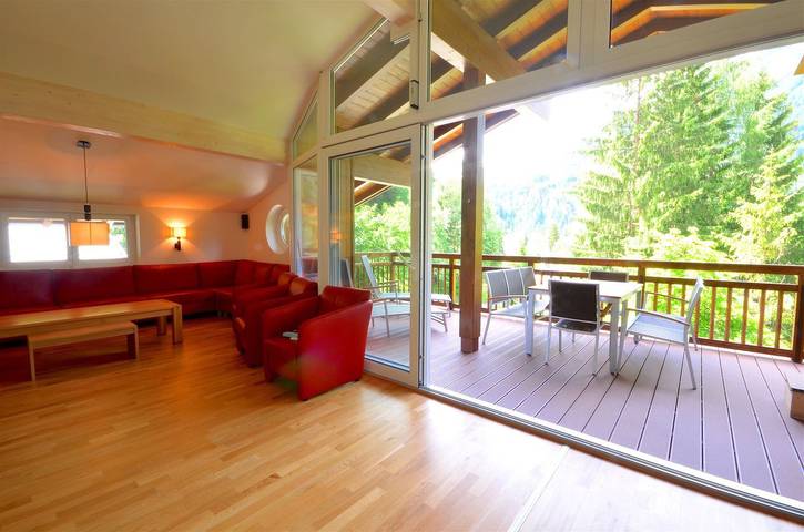 Ferienwohnung für 12 Personen, mit Balkon und Whirlpool sowie Terrasse im Lungau