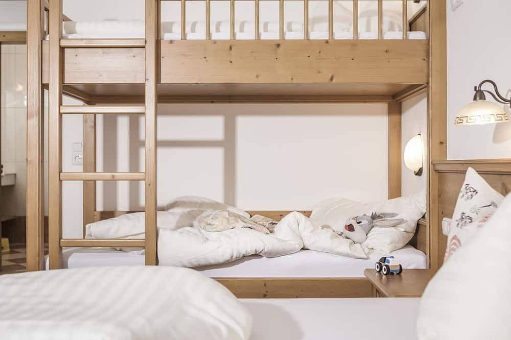 Ferienwohnung Hoher Herd | Lienzinger - Kinderbauernhof Scharrerhof in Hollersbach im Pinzgau, Pinzgau