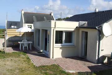 Gîte pour 4 personnes, avec jardin à Lampaul-Plouarzel