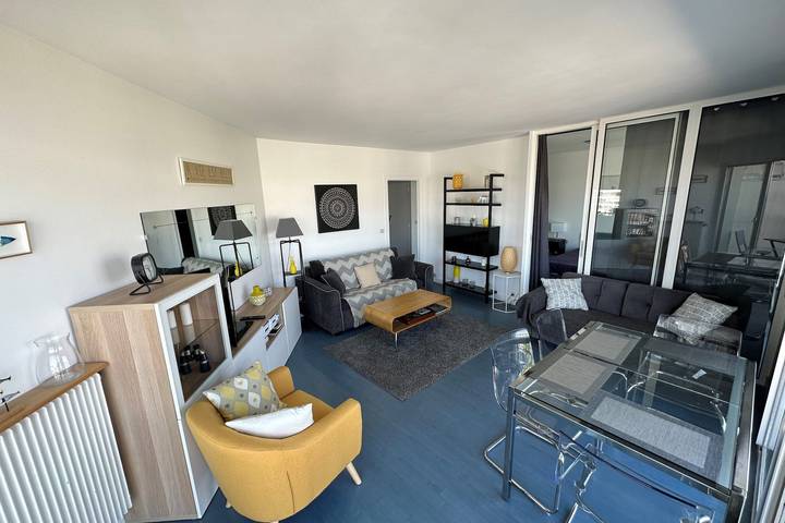Gîte pour 4 personnes, avec Balcon dans Plage du Nau